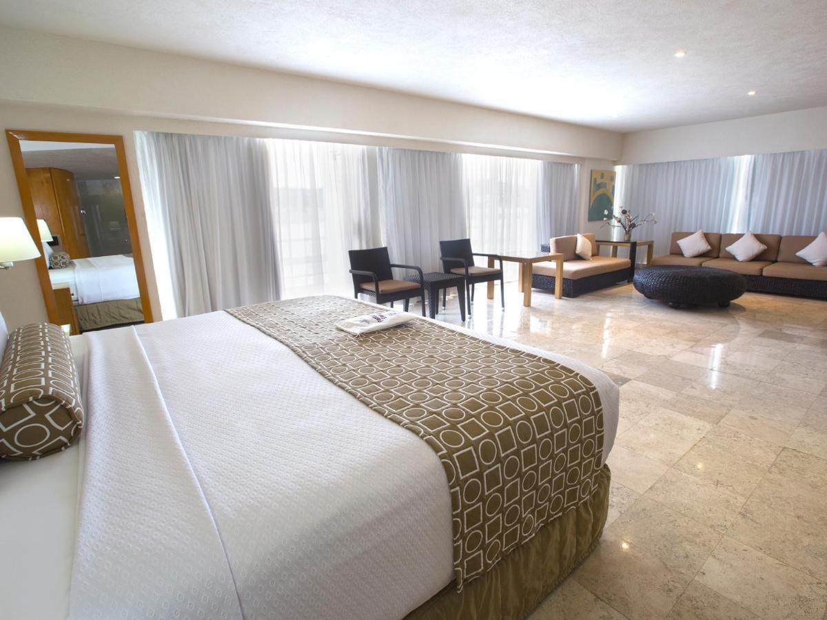 Hs Hotsson Hotel Acapulco Extérieur photo Suite at the Grand Hyatt Hotel, Cancun